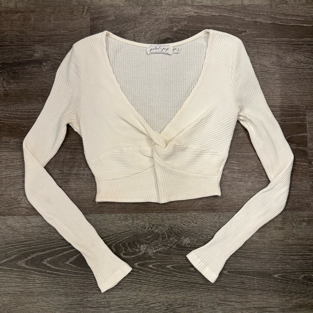 Petal & Pup Ivory Ribbed Long Sleeve Twist Crop Top Size 2